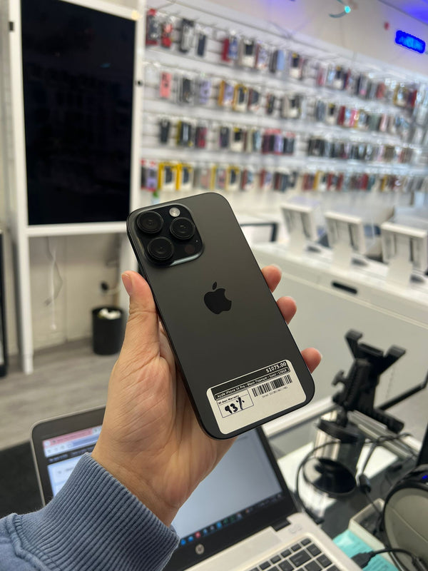 iPhone 16 Pro