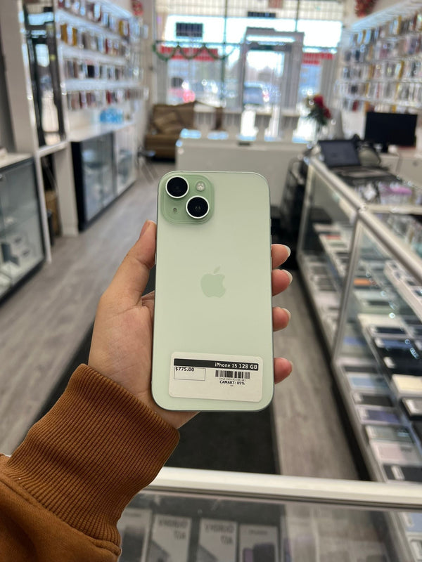 iPhone 15